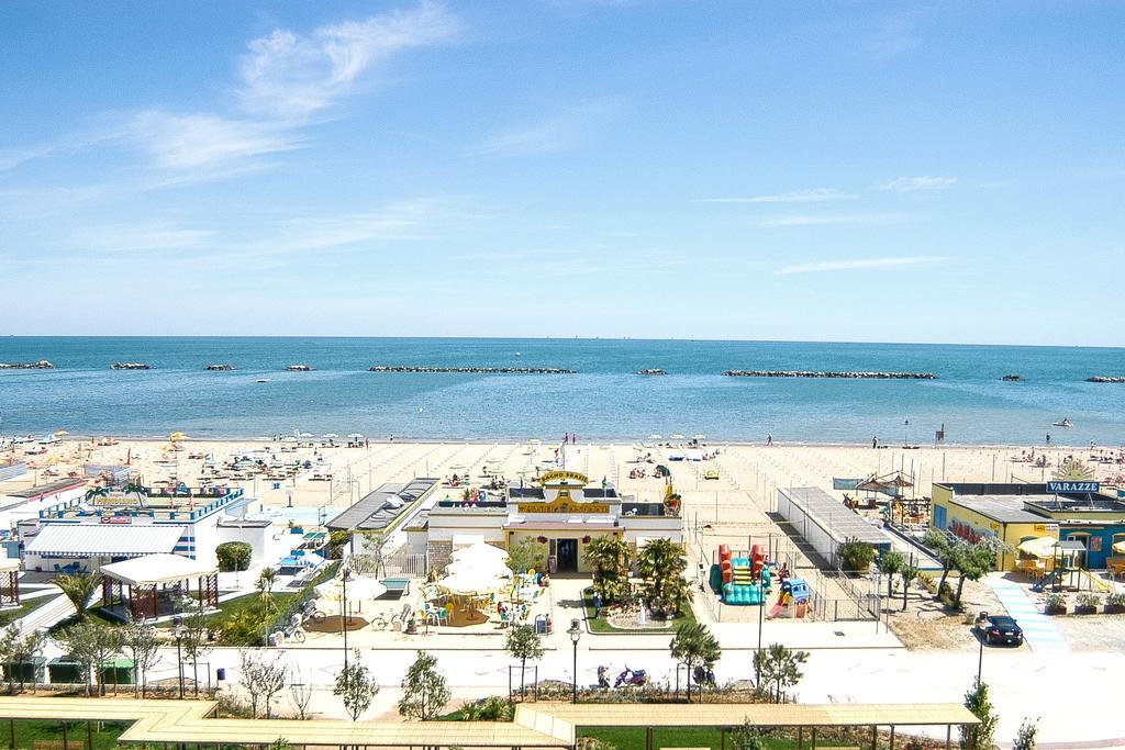 Hotel Gaia Cesenatico Zimmer foto