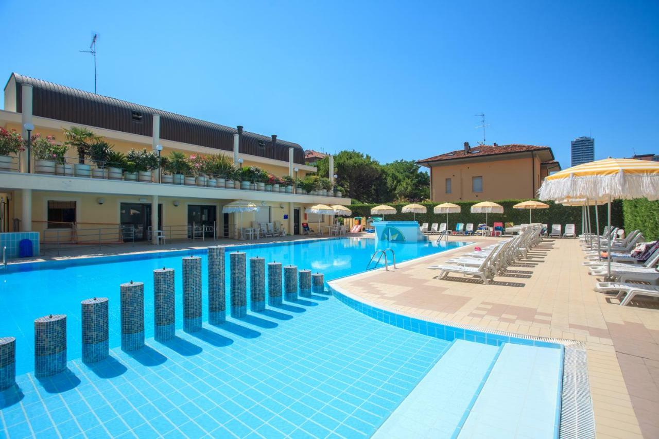 Hotel Gaia Cesenatico Exterior foto